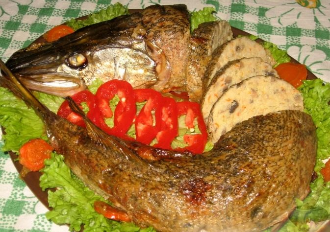 Приготовление щуки фаршированной шампиньонами Приготовление щуки фаршированной шампиньонами